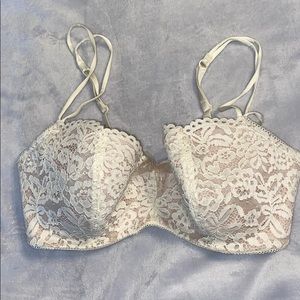 B. Tempt’d 34DD balconette lightly padded bra